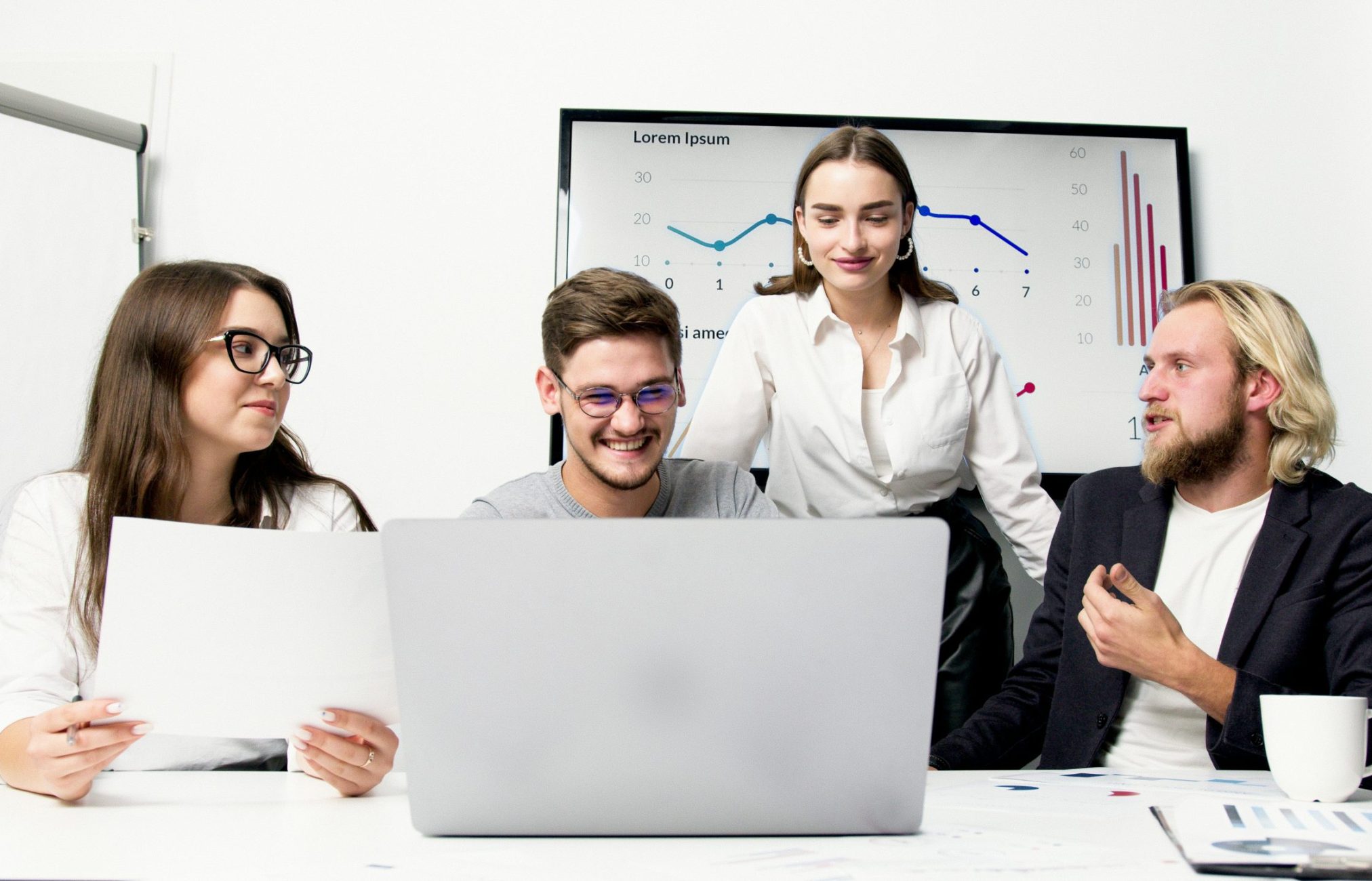 groupe de travail pour définir les besoins de l'entreprise.